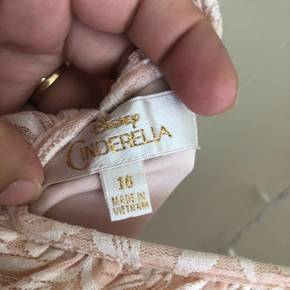 Cinderella dress - Picture 3 of 3